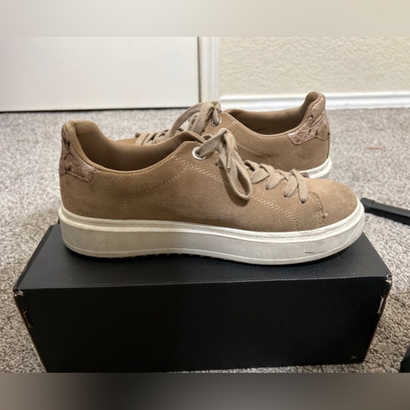 Steve Madden Charlie Leo Snakeskin Platform Sneakers Size 9 - Picture 4 of 5